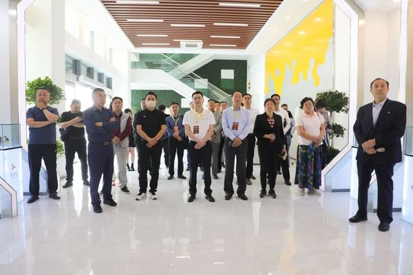 比干文化旅游节知名侨商凯发参观考察